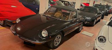 Alfa Romeo Spider 2.0 Veloce