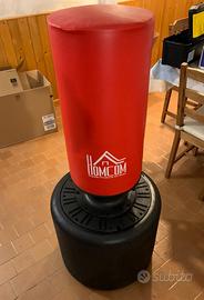 Sacco da boxe  con base ad altezza regolabile