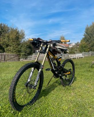 Downhill nukeproof