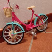 Bicicletta Barbie con casco