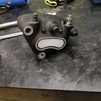 Pinza freno harley davidson softail