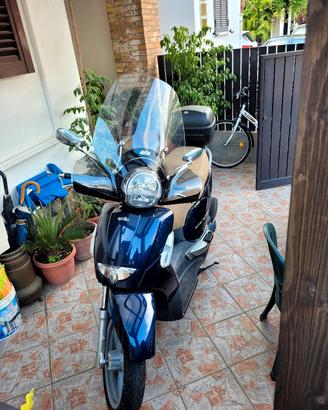 scooter scarabeo 250