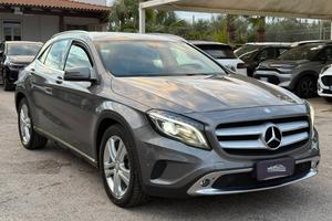 MERCEDES-BENZ GLA 200 CDI Sport
