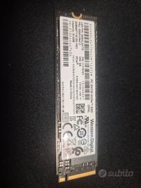 NVMe 512GB Wstern Digital