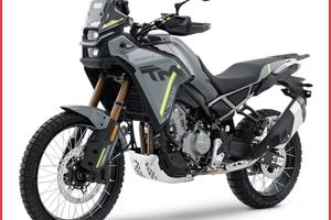 Cf Moto 450MT - CI TROVIAMO AL CENTRO COMMERCIALE 