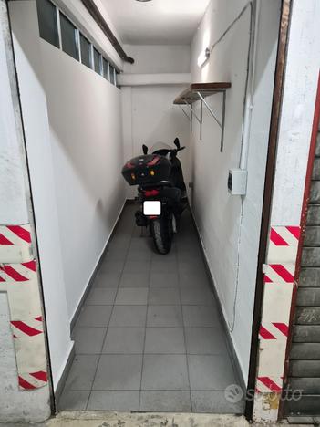 Box Moto/Scooter - Via Currò alta - Sampierdarena