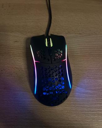 mouse gaming glorious model d-