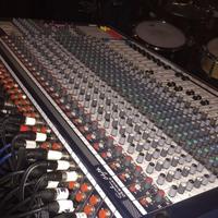 soundcraft 24 canali mixer