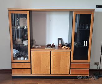 Credenza / Mobile con vetrina TV