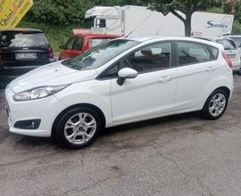 FORD Fiesta 1.5 TDCi 75CV 5 porte "TITANIUM" *un