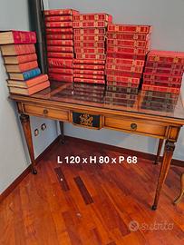 Scrivania classica
