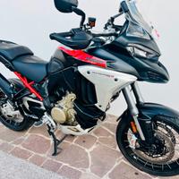 Ducati Multistrada V4 - 2024