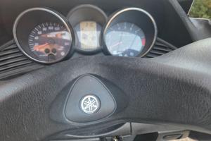 Scooter majesty 400