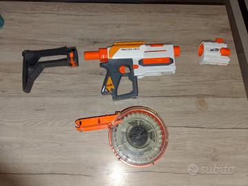 Nerf con caricatore a rullo