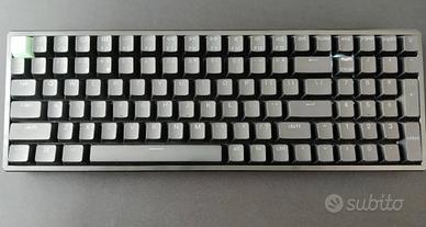 keychron k4 he tastiera con switch magnetici