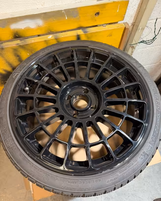 Cerchi in lega da 17 per 500 Abarth