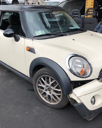 Mini club man 2008
