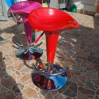 Sgabelli da bar alti regolabili in altezza 