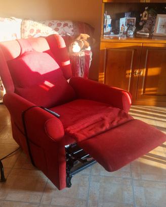 poltrona rossa Reclinabile 
