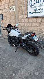 Yamaha FZ1  2014