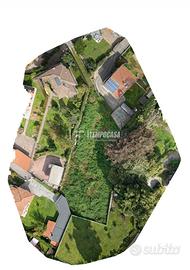 Terreno edificabile da 1380mq con RELAZIONE TECNIC