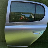 PORTIERA POSTERIORE SINISTRA TOYOTA Yaris Serie 67