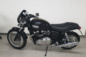 Triumph Thruxton 900 naked