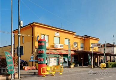 Attività commerciale MINIMARKET già avviata