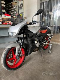 Aprilia tuono 125