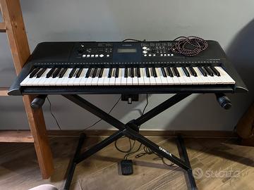 Yamaha PSR-E333