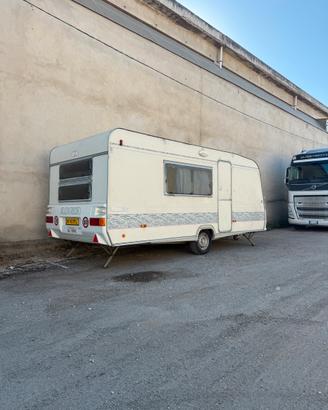 Roulotte adria 502 uk