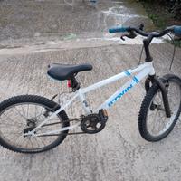Mountain bike BTwin 20 bianca
