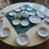 Servizio Piatti in Porcella Made In Cecoslovacchia