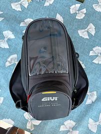 Givi, BORSA DA SERBATOIO UNIVERSALE NERO 6LT EA138