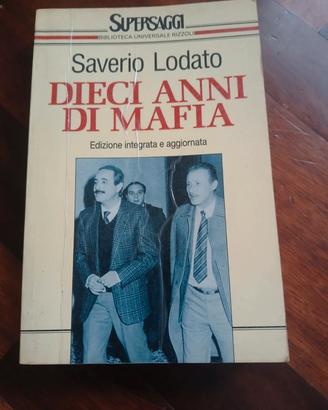 libro DIECI ANNI DI MAFIA