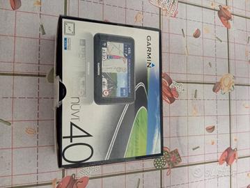 Navigatore Garmin nuvi 40