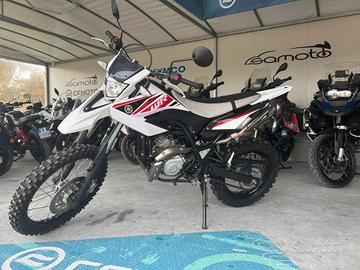 Yamaha WR 125