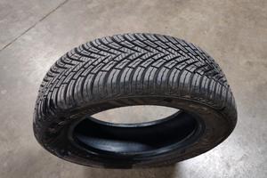 4 Gomme  Vredestein Quatrac  4 stagioni  185/60/15