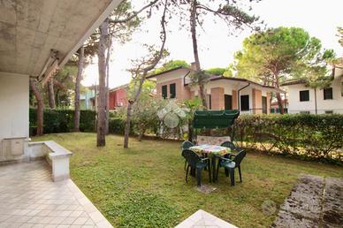 3 LOCALI A LIGNANO SABBIADORO