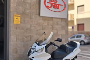 Honda Silver Wing 600