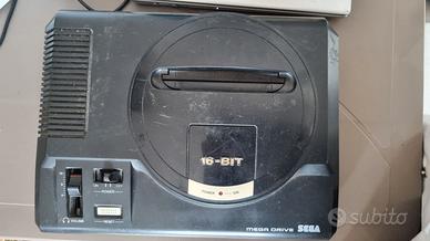 9768N-Console sega mega drive 1601-13 PAL-G