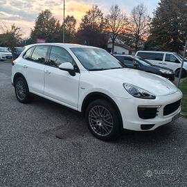 Porsche Cayenne 3.0 Diesel 