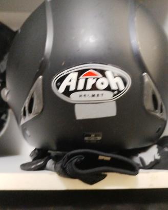 casco airoh tr1