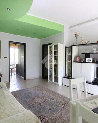 3 LOCALI A TERNI