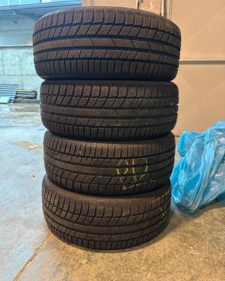 Gomme 4 stagioni usate