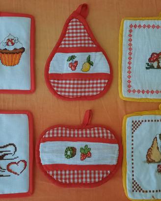 Ricami a punto croce