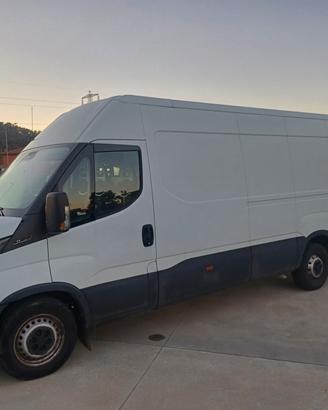 IVECO DAILY FURGONE 2020 KM 87000