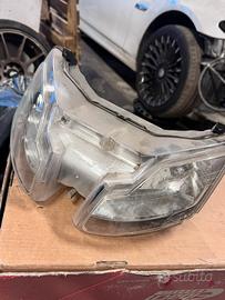 Faro anteriore aprila sr 50r factory