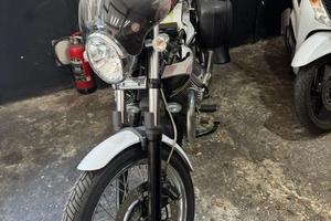 Moto Guzzi Nevada 750