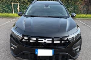 Dacia Jogger 1.0 Gpl tce - NEOP. - 12 MESI DI GARA